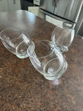 3 clear glass roly-poly rocking tumblers whiskey drinks unbranded